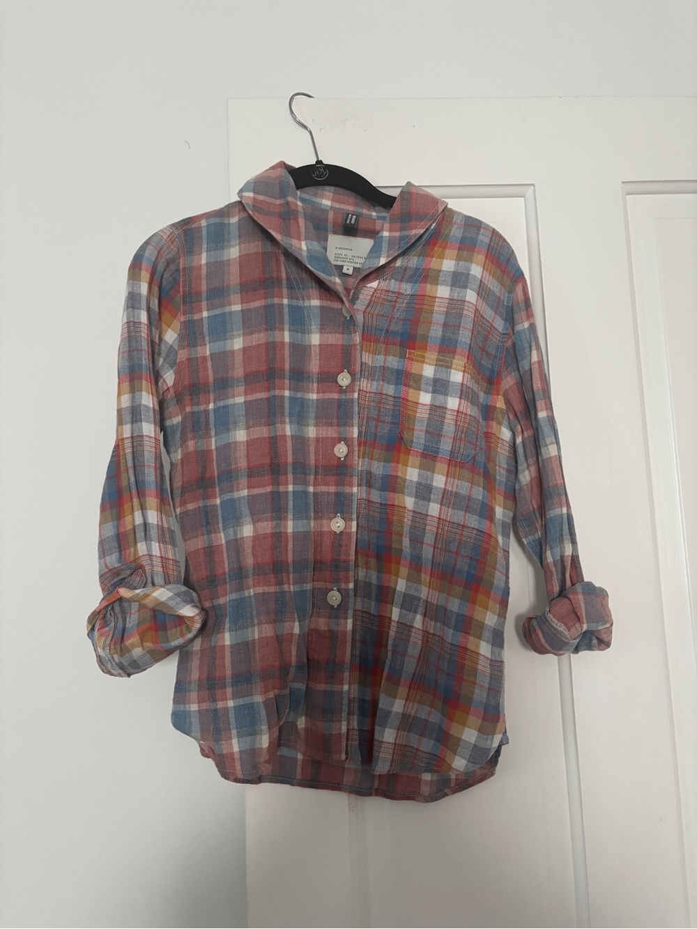 WโMenswear Plaid Button Down